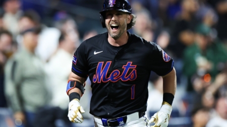 Mets Expected to Sign Multiple Players After Jeff McNeil Trade