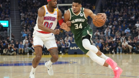 Warriors Help Heat Land Giannis Antetokounmpo in Mock Trade