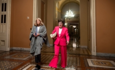 2 GOP Senators Back Effort to Nullify Donald Trump’s Executive Order  %%page%% %%sep%% %%sitename%% 2 Republican senators back effort to nullify Donald Trump’s executive order