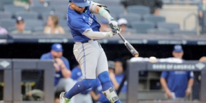 Blue Jays’ AL East Rival Surprisingly Eyeing Bo Bichette: Report