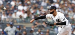 Mets’ Devin Williams Sends Edwin Díaz Message With Future in Doubt