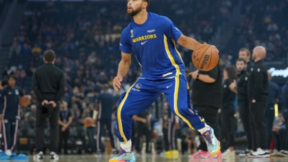 Warriors’ Steve Kerr Delivers Bad News on Steph Curry’s Timeline