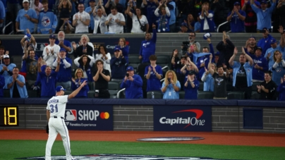 Blue Jays Pitcher Predicted to Bolt for Marlins in Free Agency