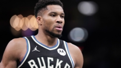 Bucks Predicted to Make Trade to Keep Giannis Antetokounmpo