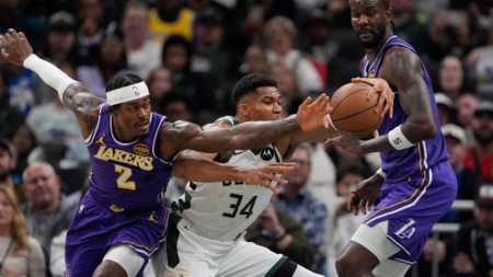 Lakers Could Land Giannis in Blockbuster Multi-Player Deal