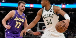 Dwight Howard Sends Giannis a Message With Lakers Twist