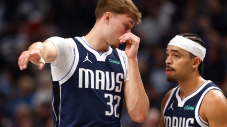 Mavericks’ Cooper Flagg Breaks LeBron James’ 20-Year Record 