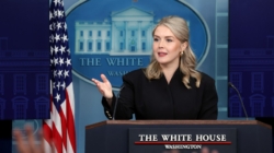 Karoline Leavitt Vanity Fair photographer defends his extreme close-up