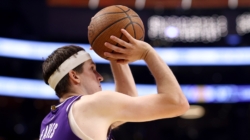 Lakers Make Critical Decision on Austin Reaves vs. Rockets