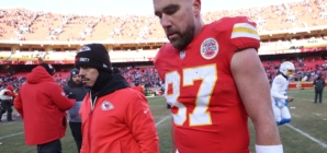 NFL Reacts to Travis Kelce’s Viral Postgame Exchange With Derwin James