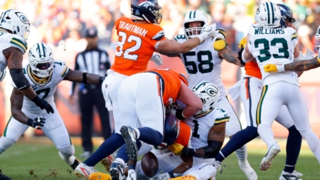Packers-Broncos Fight Breaks Out Before Game Even Starts