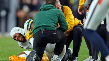 Packers’ Micah Parsons Has Heartbreaking 2-Word Reaction to Devastating Injury