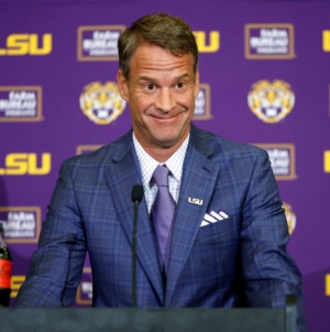 LSU, Lane Kiffin Could Land Program-Altering Transfer QB