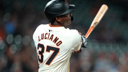 Giants Officially Lose 24-Year-Old Outfielder To Pirates