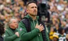 Packers Coach Offers Cryptic Update on Injured Star Before Bears Clash