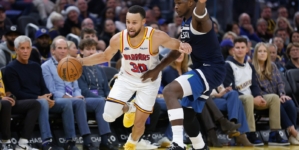 Stephen Curry Passes Celtics Legend on NBA All-Time Scoring List