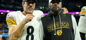 Mike Tomlin Receives Steelers Tribute After Stepping Down as Head Coach