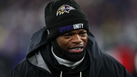 Lamar Jackson Fires Back at Critics Amid Ravens Trade Rumors