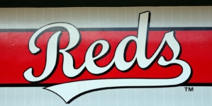 Reds Sign 4-Year MLB Veteran with Mariners, Twins Ties