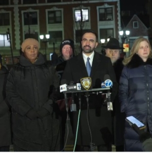 Zohran Mamdani Reacts to Chabad World Headquarters Car Strike