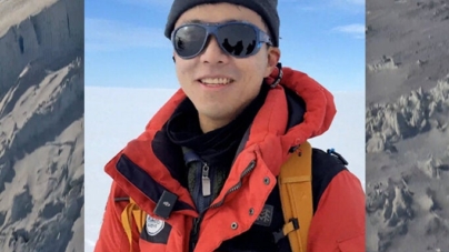 Setting Foot on the Melting Thwaites Glacier