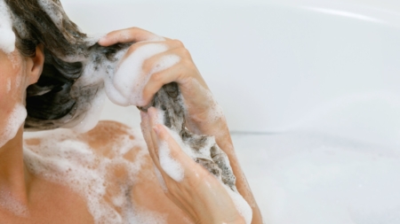 Woman Showers at Friend’s Apartment—What She Notices After Stuns: ‘Oh No’