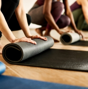 Woman Takes Yoga Class—Not Ready For How Instructor ‘Humiliates’ Her