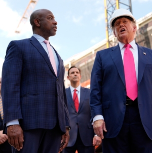 Donald Trump Fumes Over Republicans’ Reaction to Obama Ape Video: Report