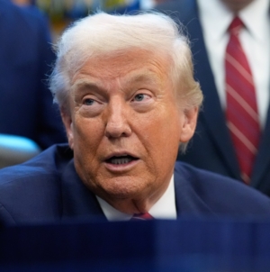 Donald Trump reacts as Clintons set to testify on Epstein