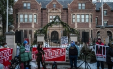 ICE Chase Ends With Multi-Vehicle Crash, Man Taken Away Covered by a Sheet