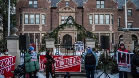 ICE Chase Ends With Multi-Vehicle Crash, Man Taken Away Covered by a Sheet