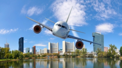 Pilot Makes ‘Impressive’ Emergency Plane Landing on Busy Georgia Road