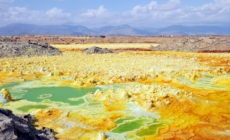 New Ocean Is Being Born As Africa Splits Into Two Continents