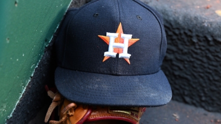 Astros Sign 25-Year-Old Catcher with Yankees Ties