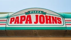 Papa Johns closing hundreds of stores