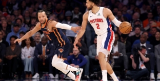 Lakers Legend Magic Johnson Makes Bold NBA Prediction