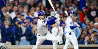 Cubs Could Still Trade Infielder Despite Red Sox Bowing Out: Insider