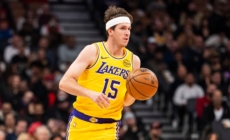 Lakers’ Austin Reaves Has 2-Word Reaction After Loss to Suns