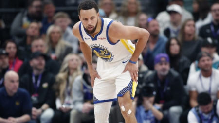 Warriors Star Steph Curry Gets Bad News With ‘Setback’ to Injured Knee