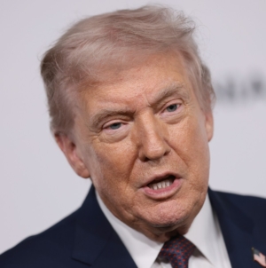 Donald Trump threatens to sue Trevor Noah after the Grammys: “Get ready”