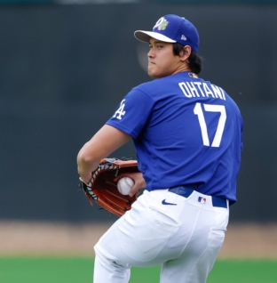 How to Watch Dodgers vs Padres: Live Stream MLB Spring Training, TV Channel