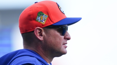 Mets’ Carlos Mendoza Hit With ‘Hot Seat’ Prediction by Rival Exec