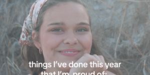 Mom Delivers First Twin Naturally—Then Panics at What Doctor Says Next