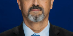 Andres Chait pledges continuity as he takes LAUSD helm after FBI raids