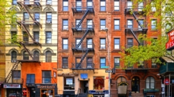 Woman Opens Manhattan Apartment Window—No One Ready for the ‘View’