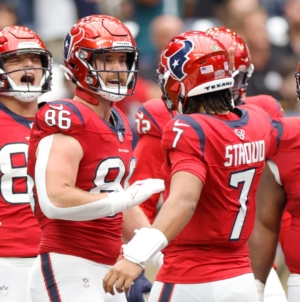 Texans Have 2 Player Contracts Rejected by the NFL: Report