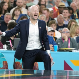 St. John’s Coach Floated as Possible Luke Murray Replacement at UConn