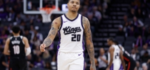 Former No. 1 Overall Pick Signs With Third NBA Franchise in Three Years