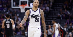 Former No. 1 Overall Pick Signs With Third NBA Franchise in Three Years