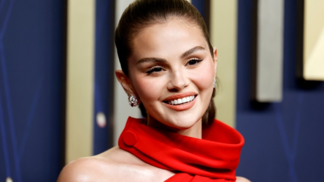 Selena Gomez Shares Photos on Her ‘Secret’ Instagram